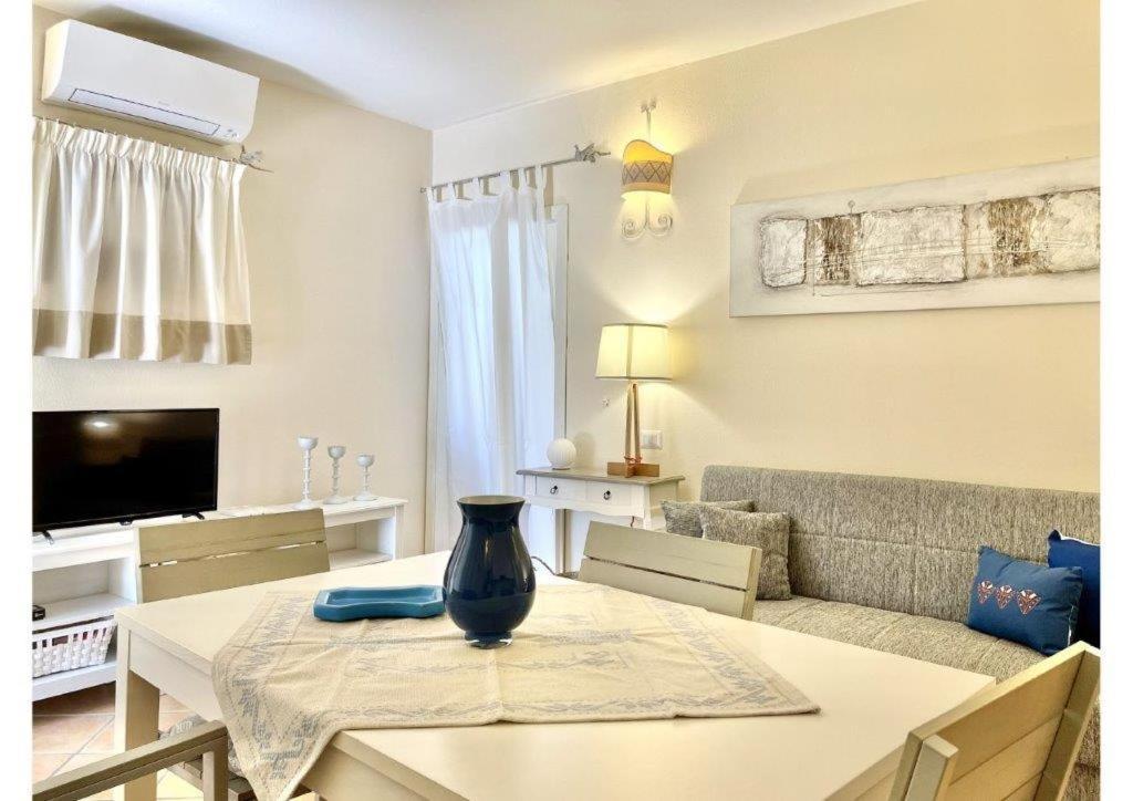דירות פורטו אוטיאולו Le Residenze Sul Mare B6 מראה חיצוני תמונה