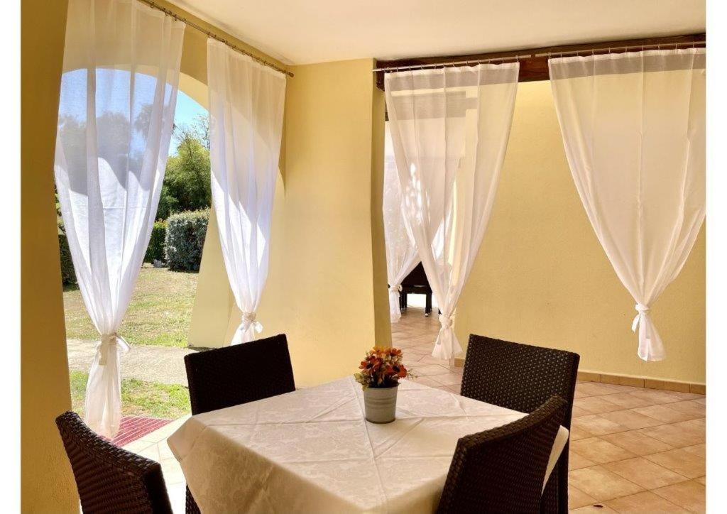דירות פורטו אוטיאולו Le Residenze Sul Mare B6 מראה חיצוני תמונה