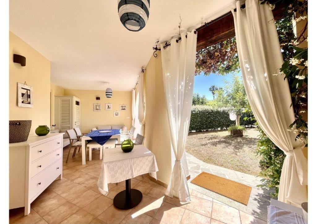 דירות פורטו אוטיאולו Le Residenze Sul Mare B6 מראה חיצוני תמונה
